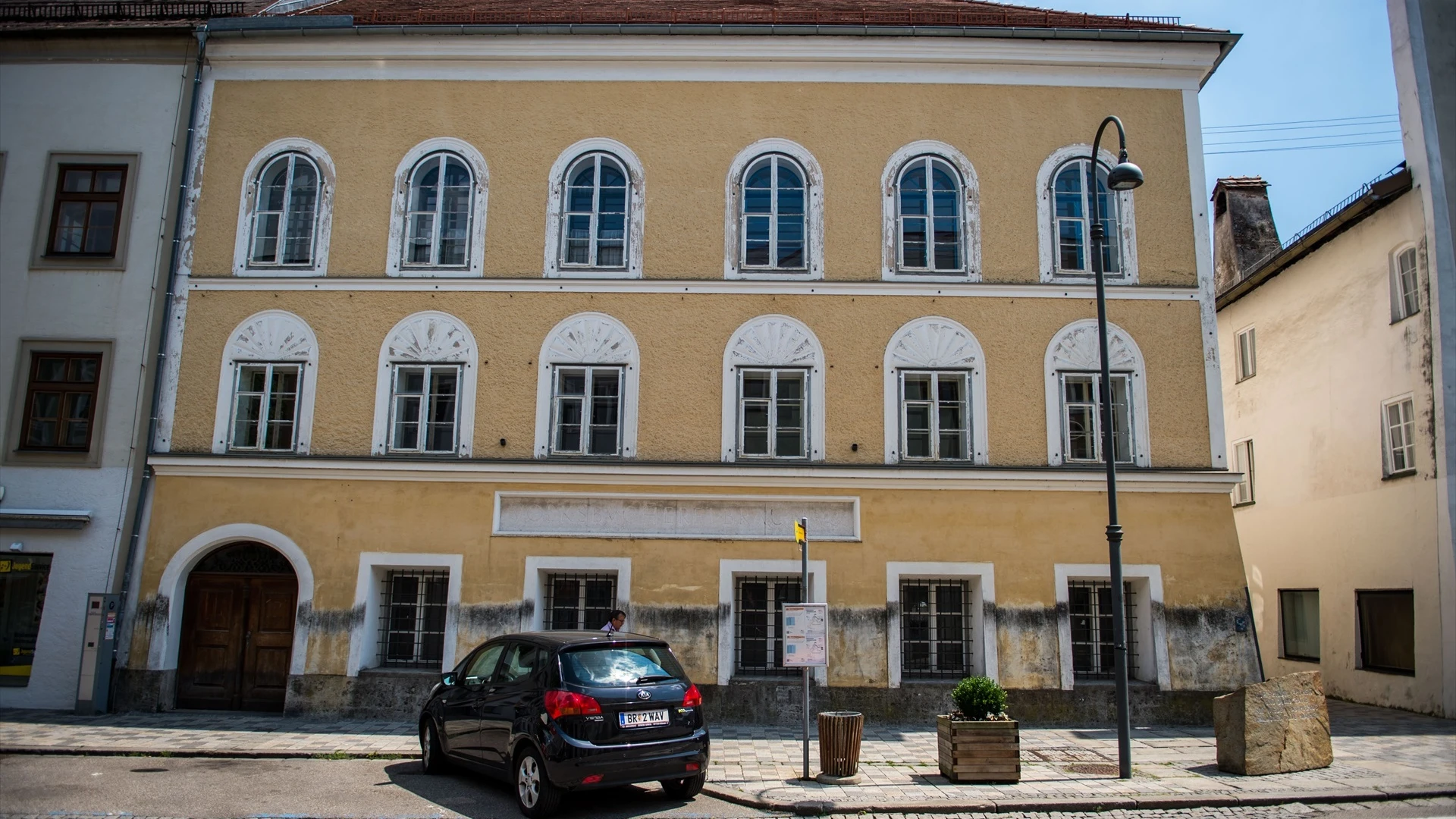 Edificio en el que se encuentra la casa natal de Hitler Edificio en el que se encuentra la casa natal de Hitler