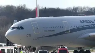 Imagen de archivo de un avión en el aeropuerto de Hamburgo