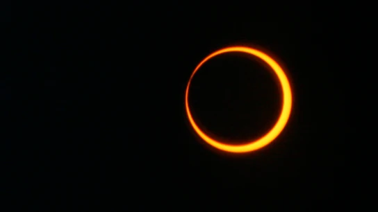 Ejemplo de eclipse solar anular Ejemplo de eclipse solar anular