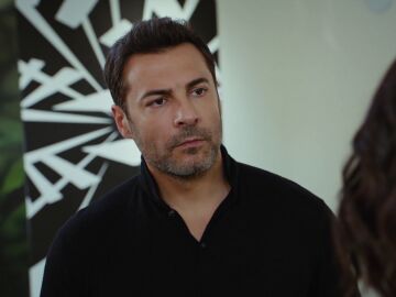 Kaya intenta sonsacarle a Şahika informaci&oacute;n sobre sus cajas fuertes, &iquest;conseguir&aacute; el v&iacute;deo con el que chantajea a Yiğit? 