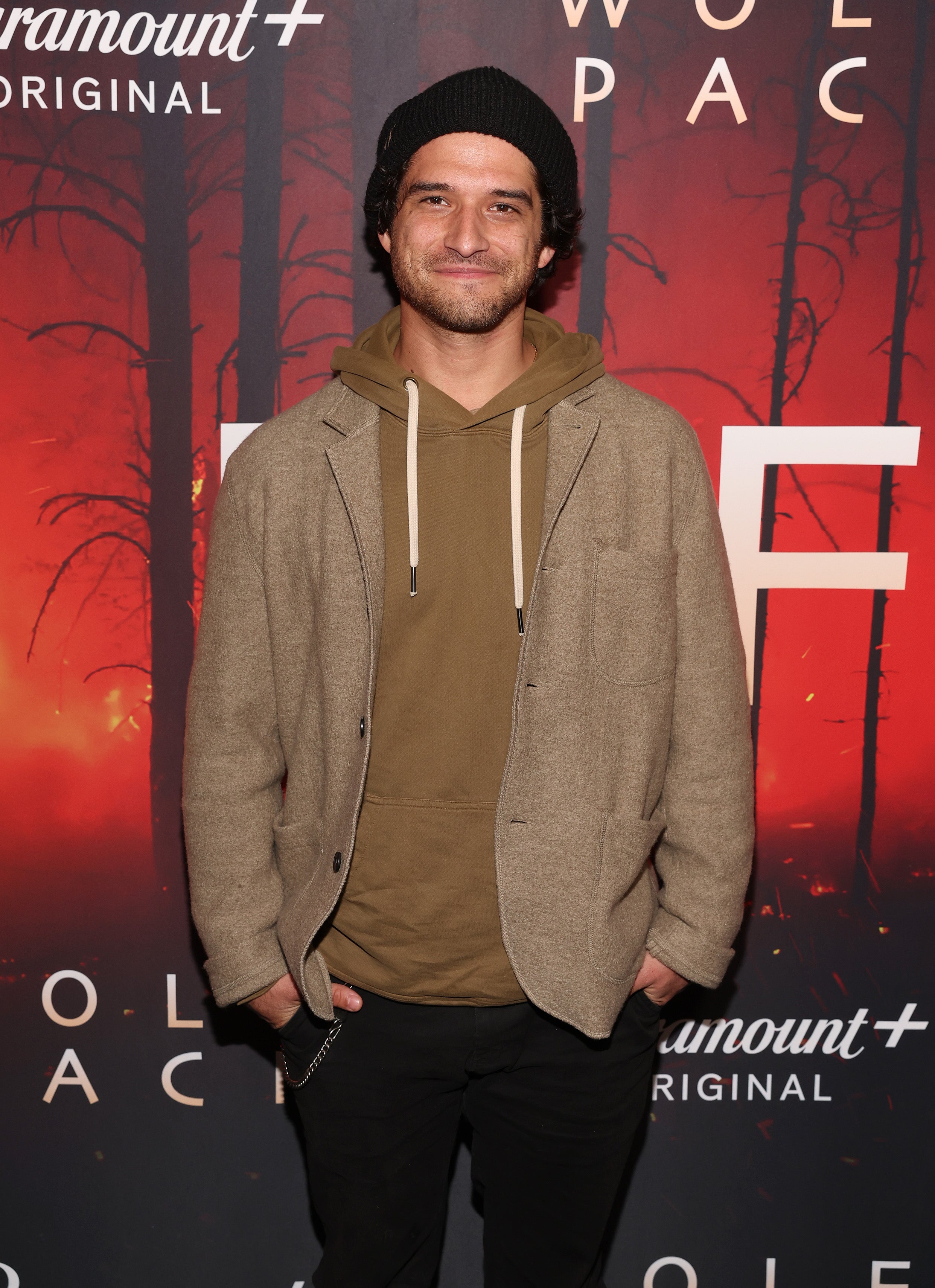 Tyler Posey (Teen Wolf) se casa por sorpresa tras declararse abiertamente  queer