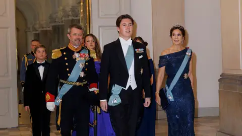 Christian de Dinamarca en la celebración de su 18 cumpleaños Christian de Dinamarca en la celebración de su 18 cumpleaños