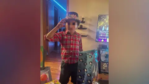 El menor de 6 años El menor de 6 años