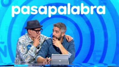 ¿Qué ve Roberto Leal en su Tablet? José Corbacho descubre toda la verdad