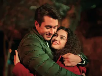 Asiye acaba aceptando el perdón de Doruk: "Nunca vuelvas a desconfiar de mí" Asiye acaba aceptando el perdón de Doruk: "Nunca vuelvas a desconfiar de mí"