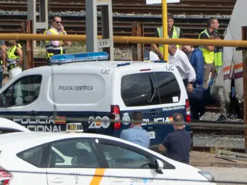 La Policía Científica se persona en el lugar dónde han encontrado el cadáver de Álvaro Prieto La Policía Científica se persona en el lugar dónde han encontrado el cadáver de Álvaro Prieto