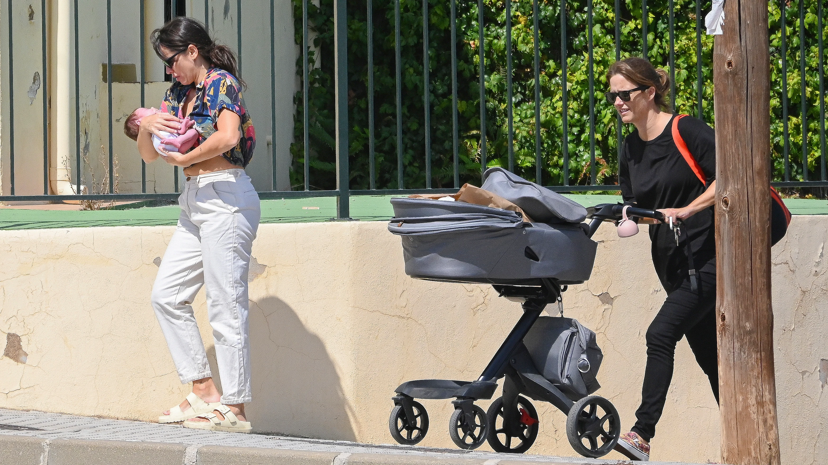 María Casado y Martina diRosso con su hija María Casado y Martina diRosso con su hija