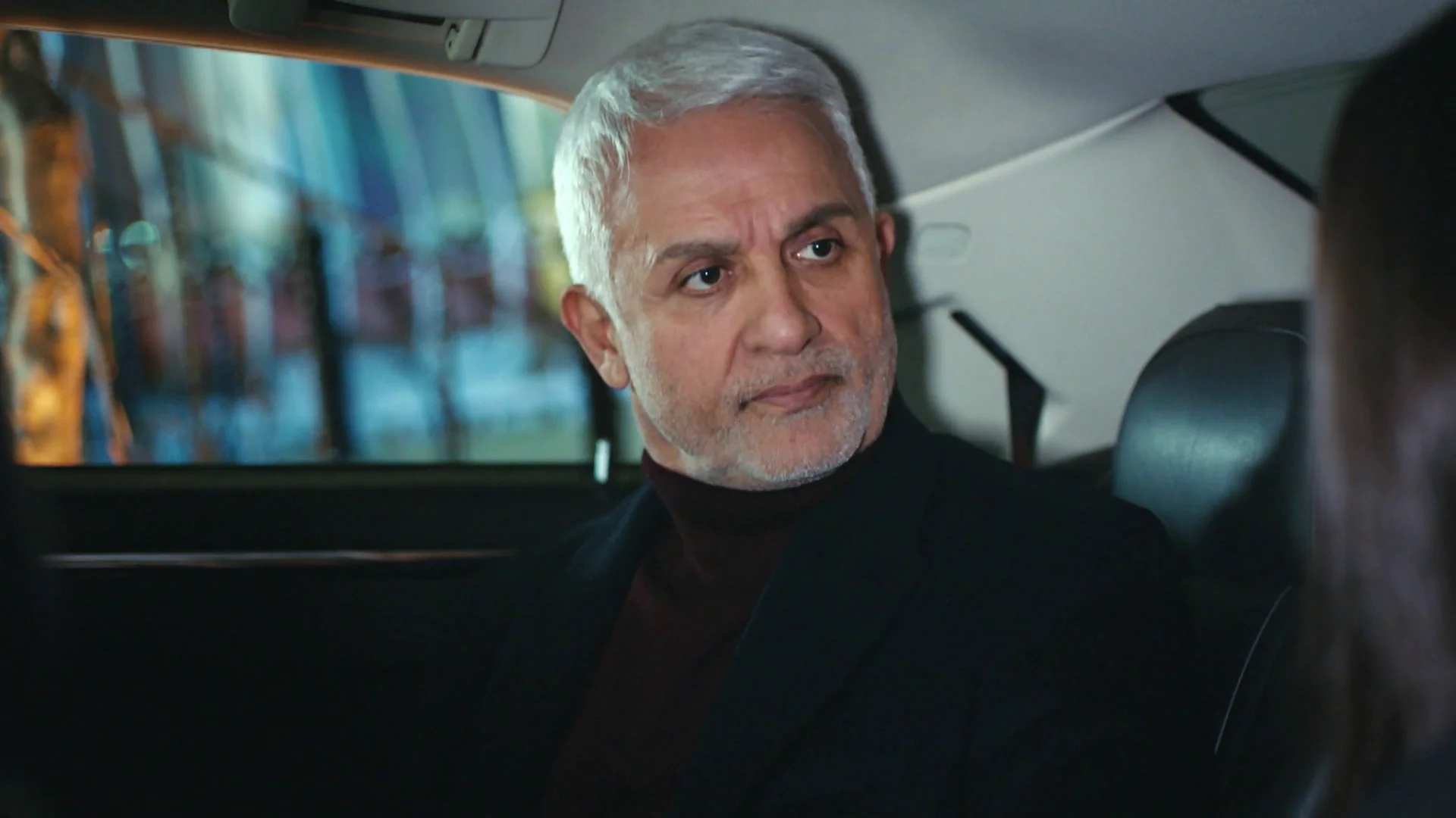 Leyla se despide y le comunica a Halit su decisión de marcharse: “Deberías luchar” Leyla se despide y le comunica a Halit su decisión de marcharse: “Deberías luchar”