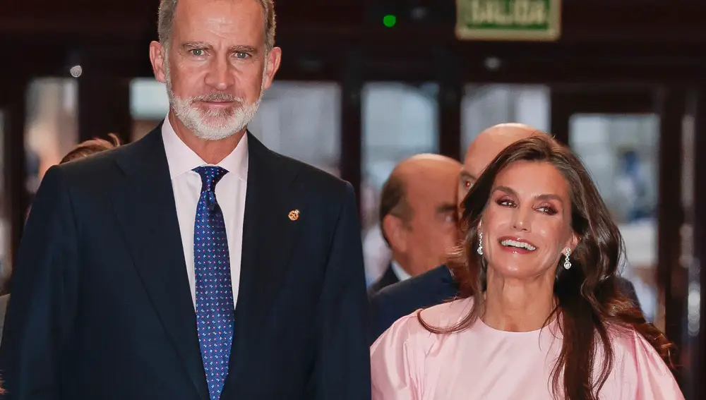 Letizia y Felipe en el concierto previo a los Premios Princesa de Asturias