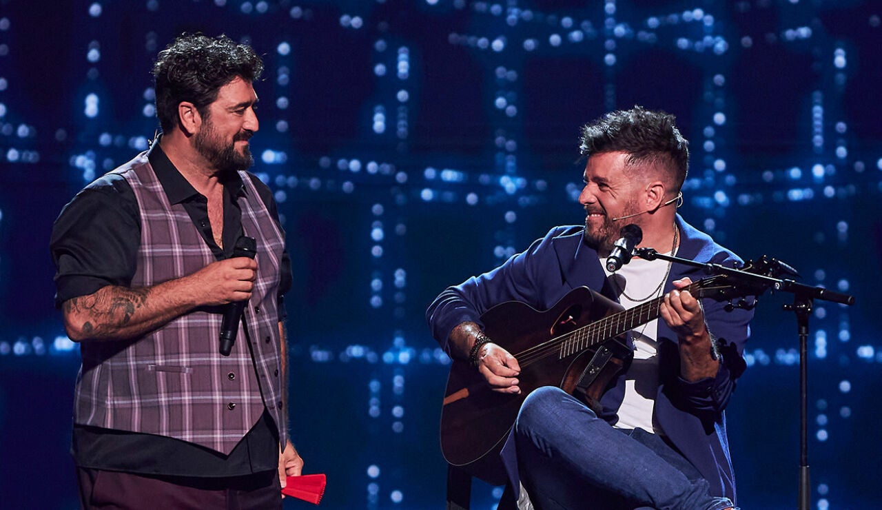Antonio Orozco y Pablo L&oacute;pez en La Voz