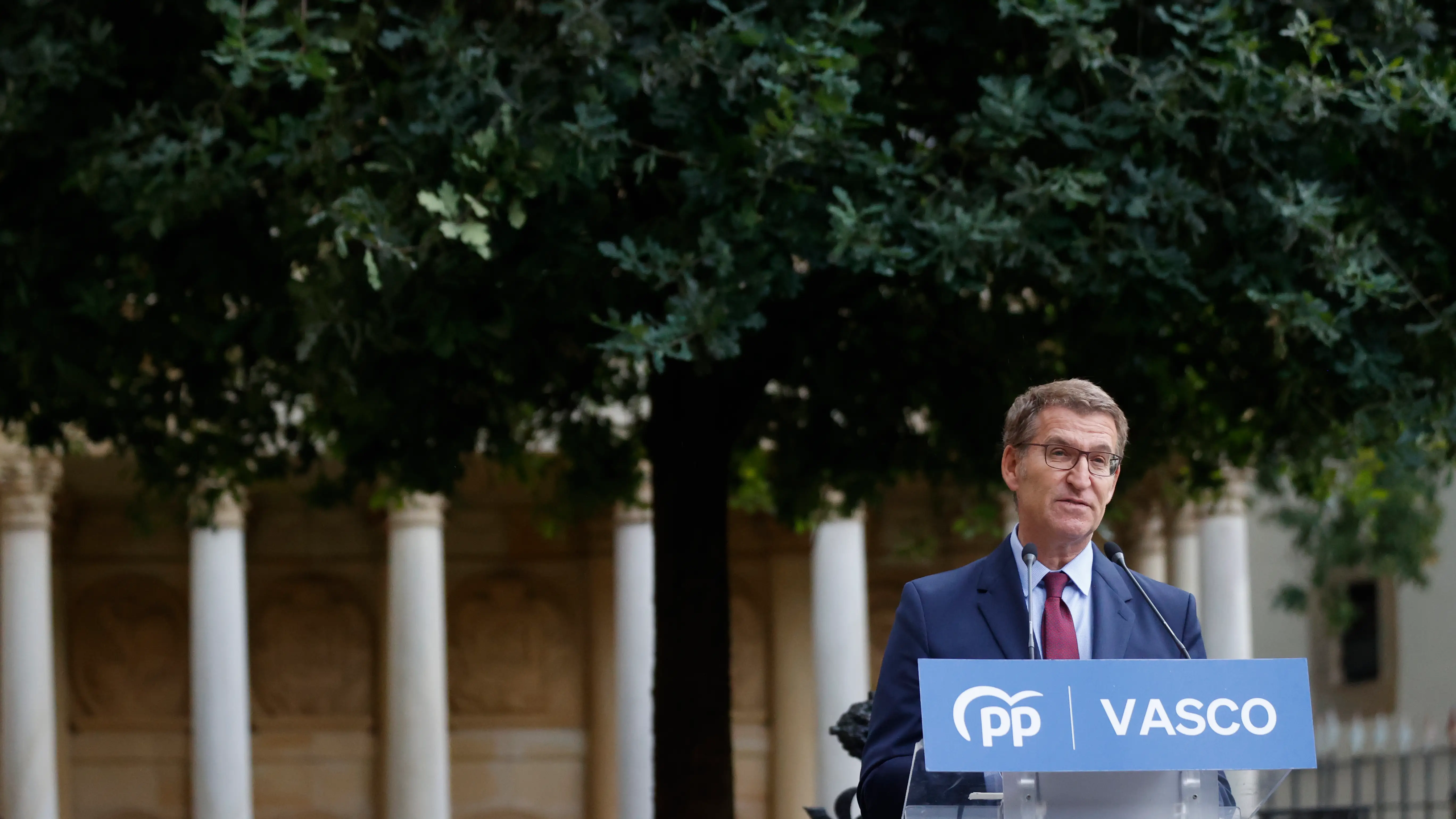 Alberto N&uacute;&ntilde;ez Feij&oacute;o, durante un acto en Gernika