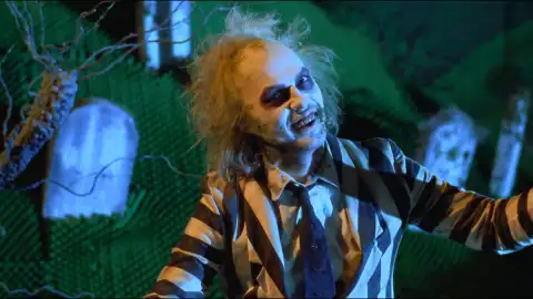 Michael Keaton en Beetlejuice Michael Keaton en Beetlejuice