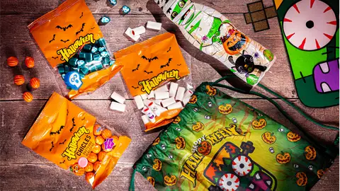 Saco de golosinas y Momia de Chocolate Saco de golosinas y Momia de Chocolate