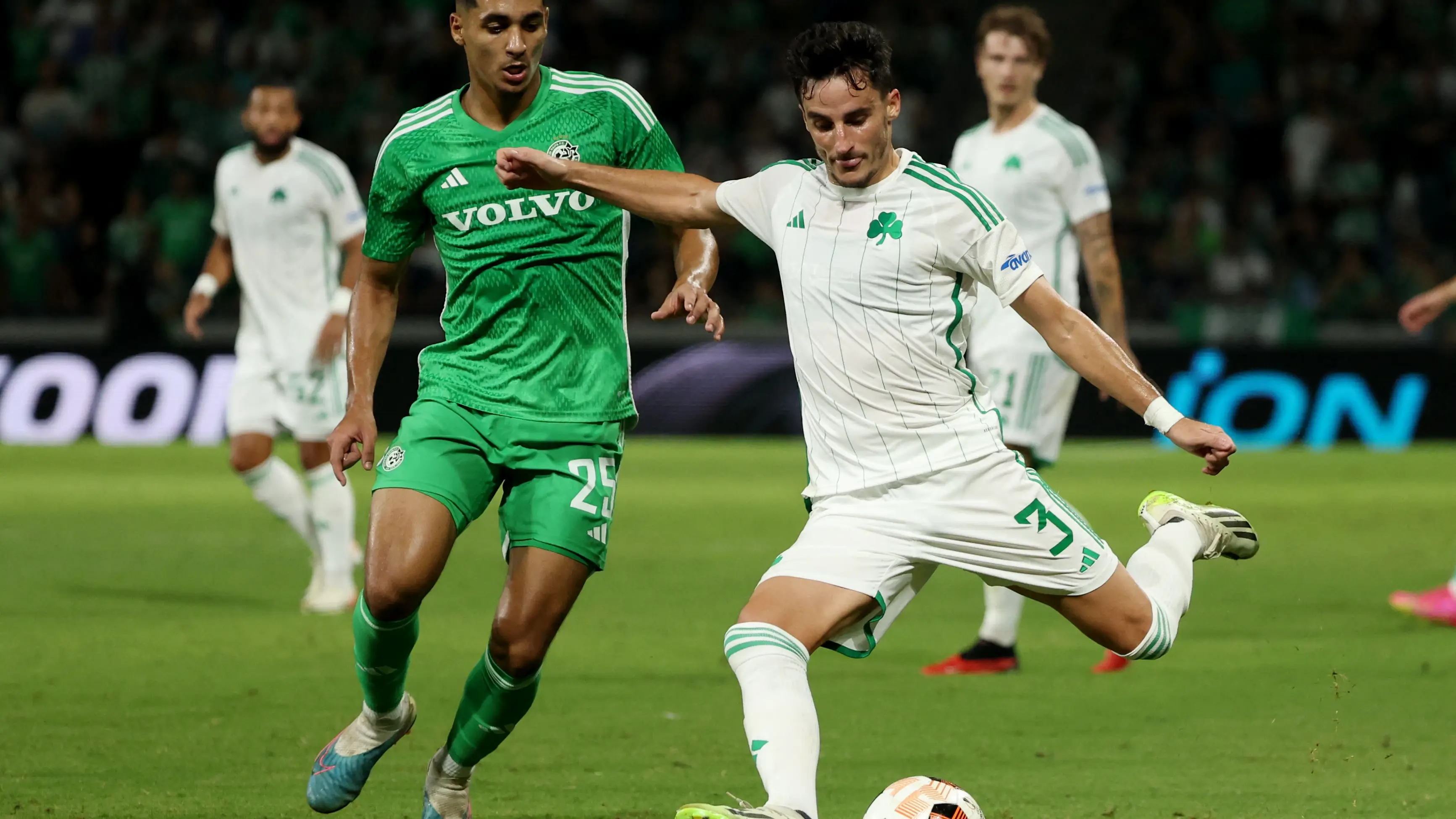 Juankar, en un partido con el Panathinaikos