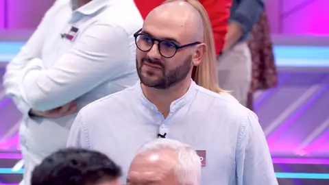 Eduardo Grimaldi en The Floor Eduardo Grimaldi en The Floor