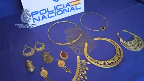 Recuperadas joyas históricas de oro procedentes de Ucrania valoradas en 60 millones de euros 