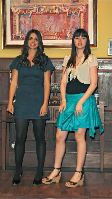 Elena Furiase y Ana de Armas en El Internado Elena Furiase y Ana de Armas en El Internado