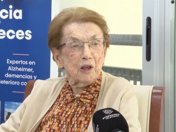 Milagros Castellá, premio podcast a sus 101 años