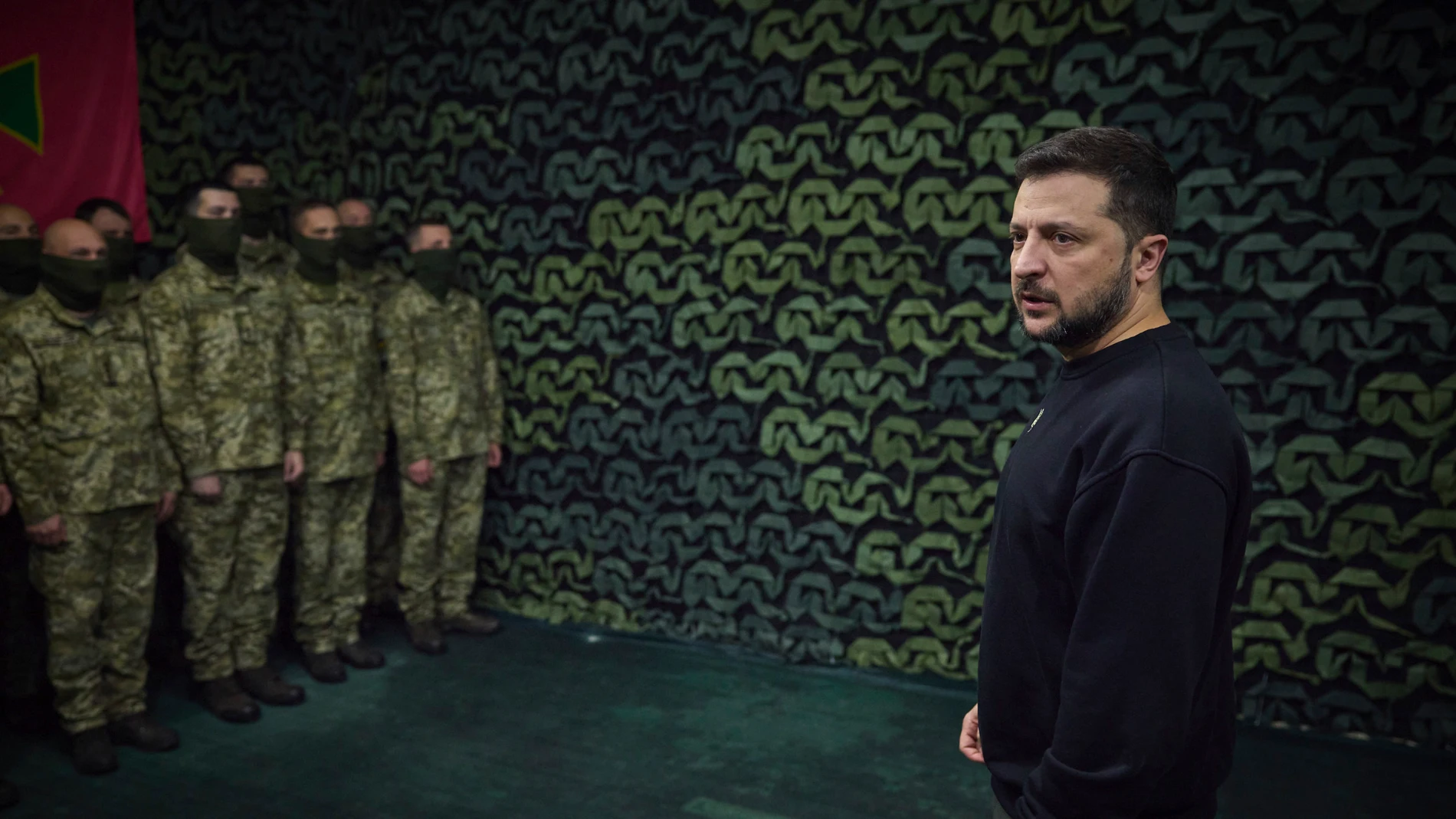 Zelenski afirma que la flota rusa "huye de Crimea" Zelenski afirma que la flota rusa "huye de Crimea"