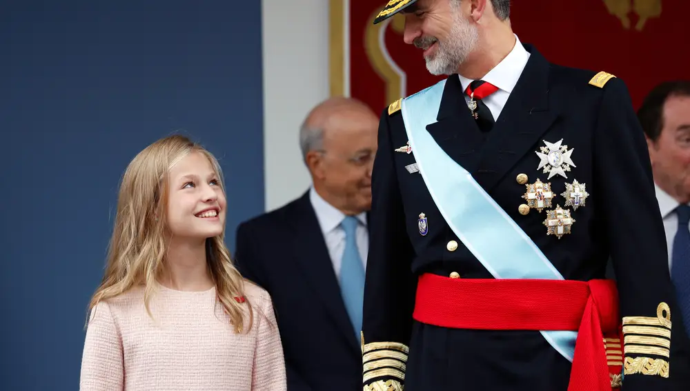 La princesa Leonor y el rey Felipe el Día de la Hispanidad de 2019