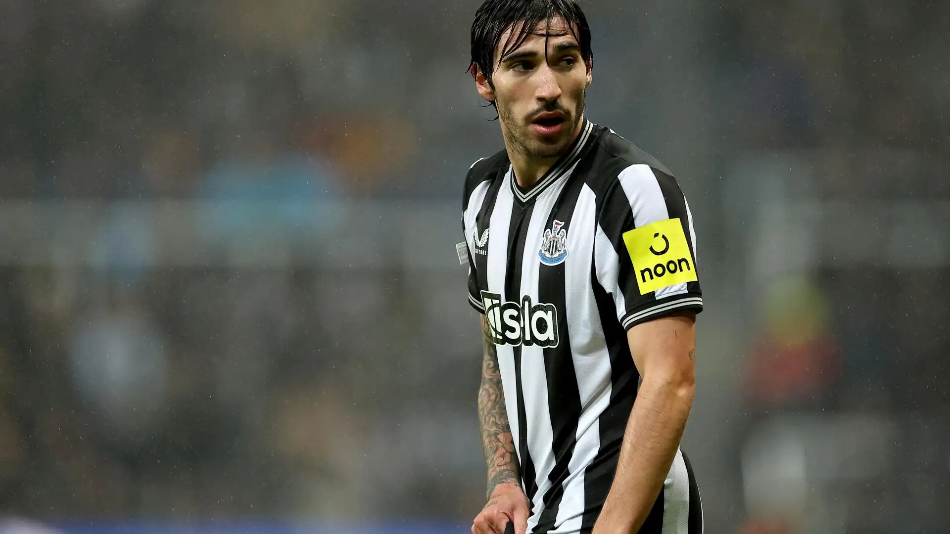 El italiano Sandro Tonali con la camiseta del Newcastle
