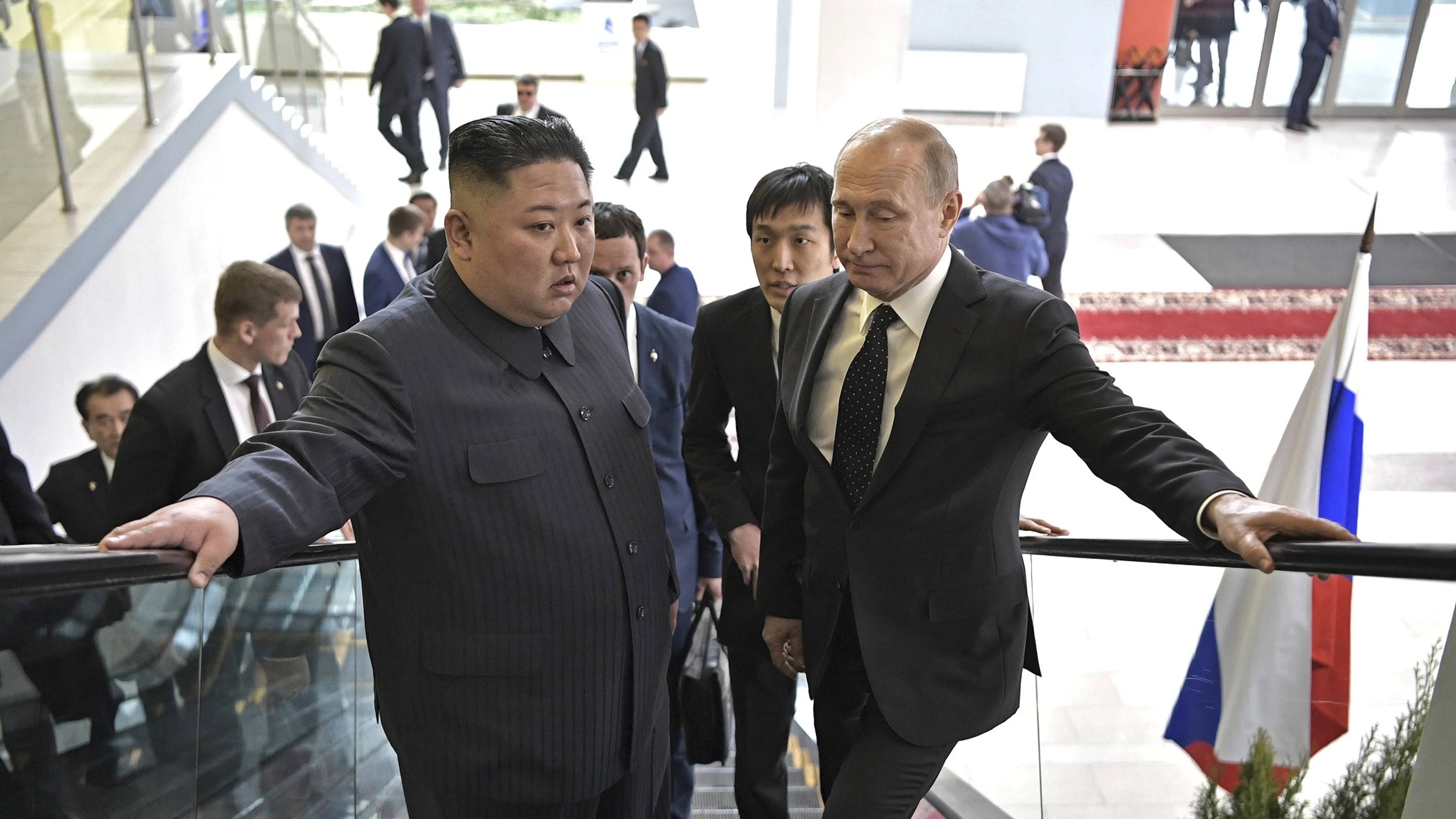 Vladimir Putin y Kim Jong Un Vladimir Putin y Kim Jong Un