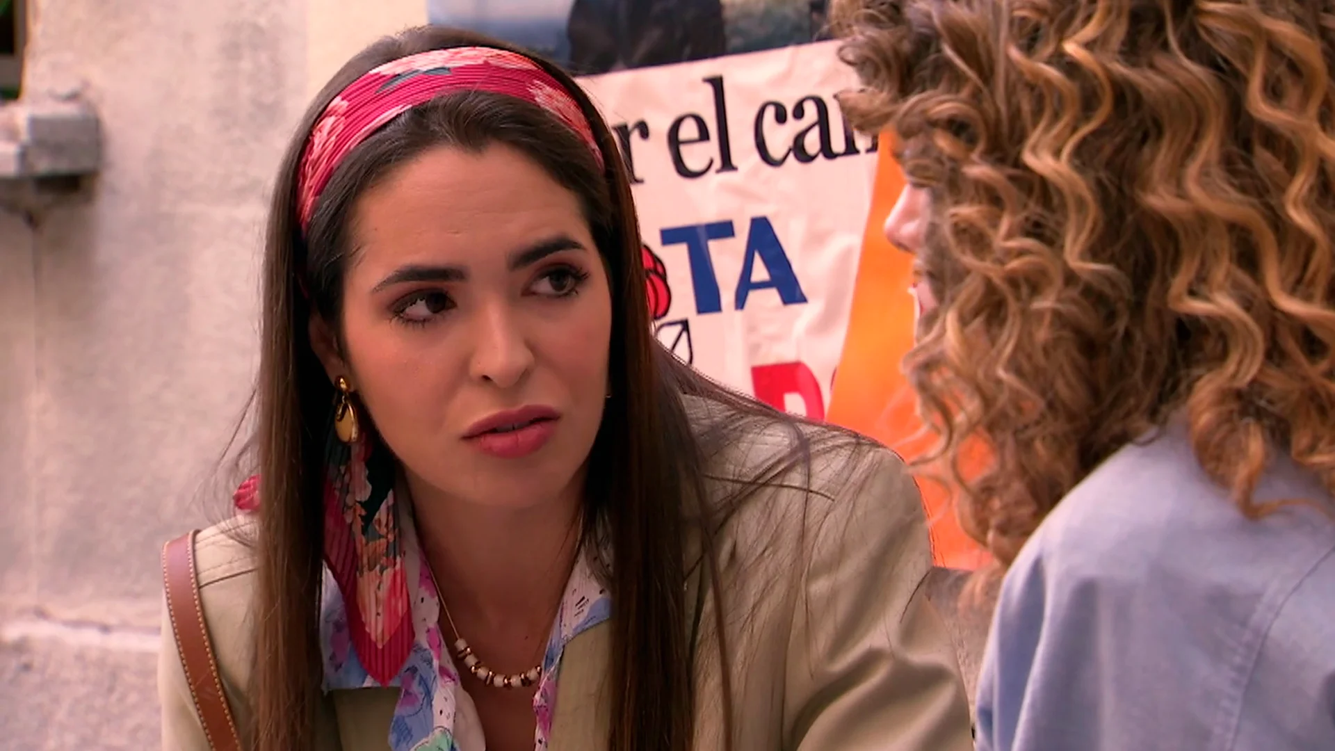 Claudia busca consuelo en Lola: “Chimo me está haciendo muchísimo daño”