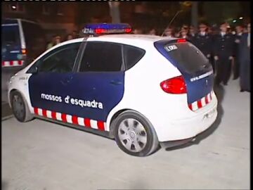 Efemérides de hoy 1 de noviembre de 2023: Los Mossos d'Esquadra asumen tareas de seguridad en Barcelona