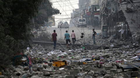 Imagen de la ciudad de Gaza afectada por los bombardeos israel&iacute;es