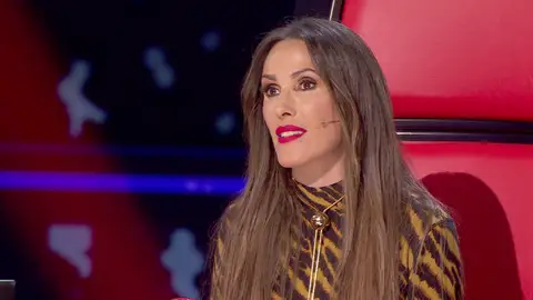 Malú se disculpa en la Gran Batalla de La Voz Malú se disculpa en la Gran Batalla de La Voz
