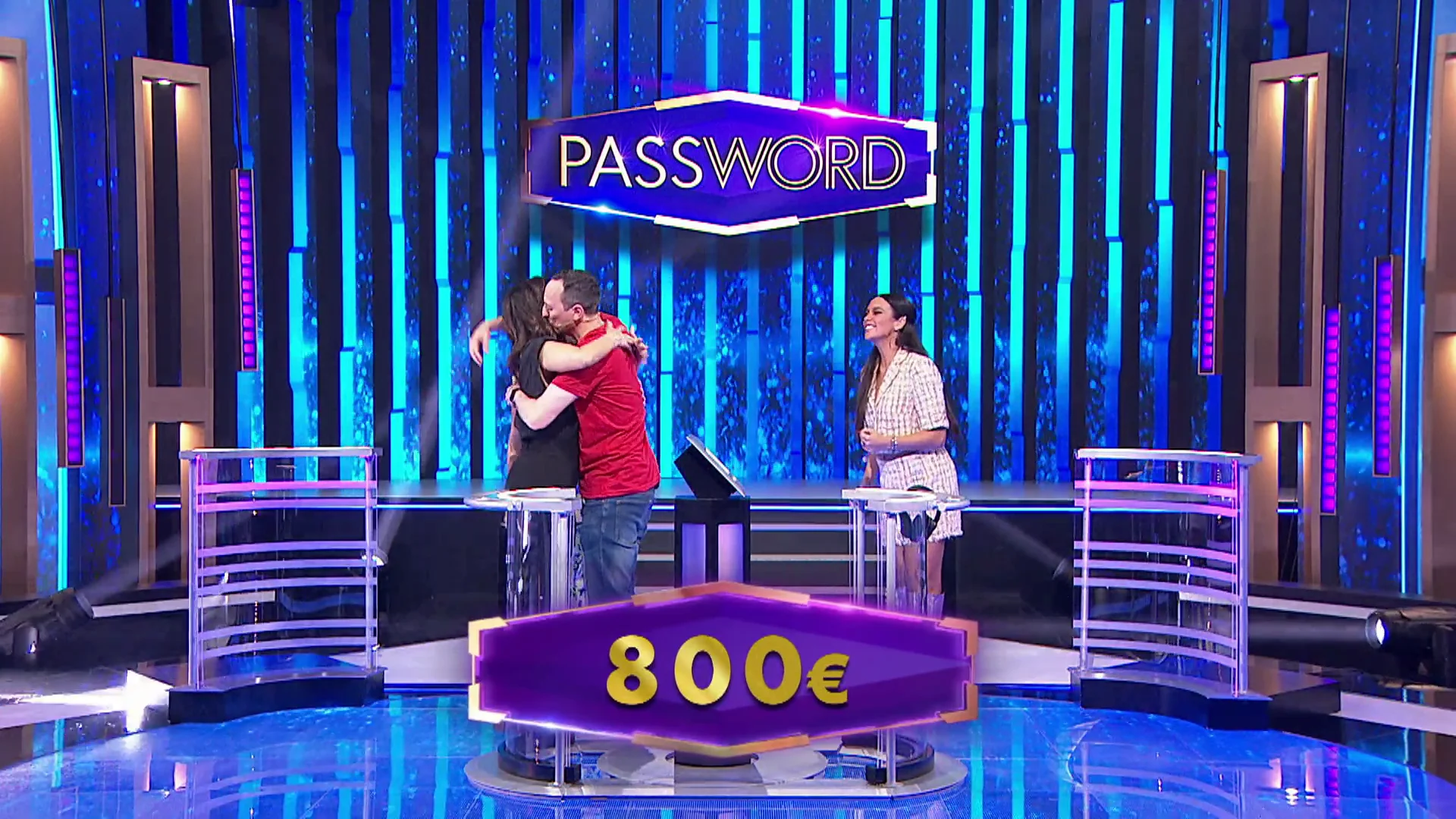 ¡Espectacular! La conexión de Raúl con Valeria Ros y Marta Torné le lleva a la victoria ¡Espectacular! La conexión de Raúl con Valeria Ros y Marta Torné le lleva a la victoria