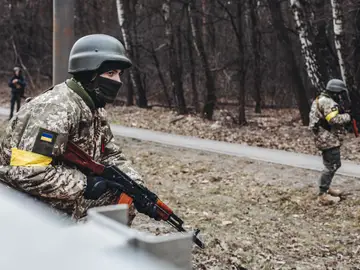 Soldados ucranianos en acción.