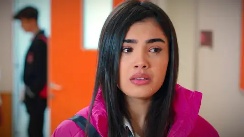 Ömer, decepcionado con Süsen: "Quiero saber por qué abrazaste a Sarp y no a mí" Ömer, decepcionado con Süsen: "Quiero saber por qué abrazaste a Sarp y no a mí"