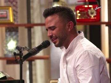Delicadeza y sentimiento: Lisandro conquista a Miriam Rodr&iacute;guez con una balada a piano 