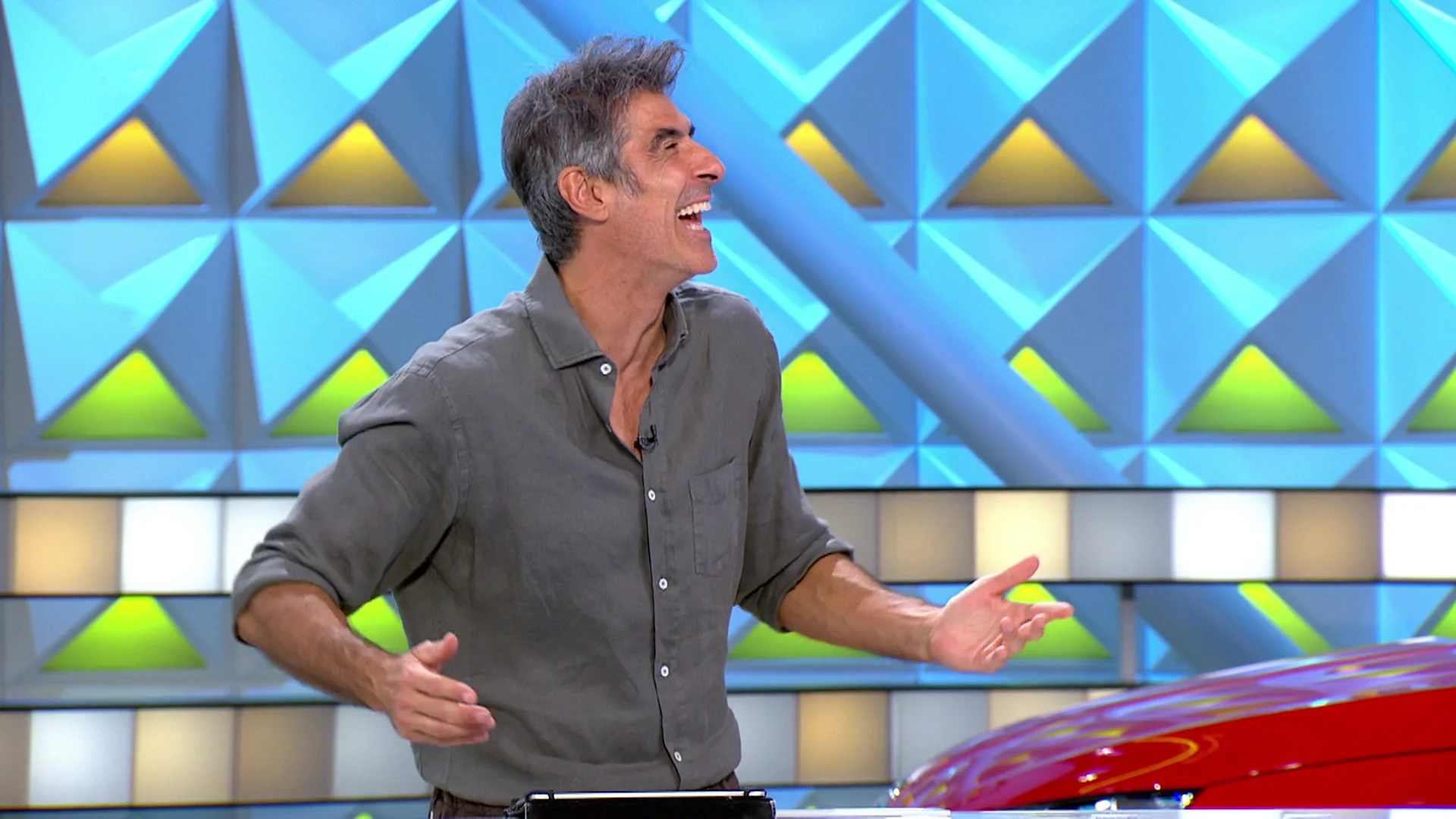 La red social que Jorge Fernández no conoce: “¡A ver si me han vacilado!” La red social que Jorge Fernández no conoce: “¡A ver si me han vacilado!”