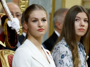 La princesa Leonor en la jura de la Constitución La princesa Leonor en la jura de la Constitución