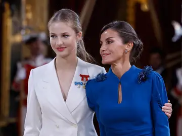 La princesa Leonor junto a su madre, la reina Letizia La princesa Leonor junto a su madre, la reina Letizia