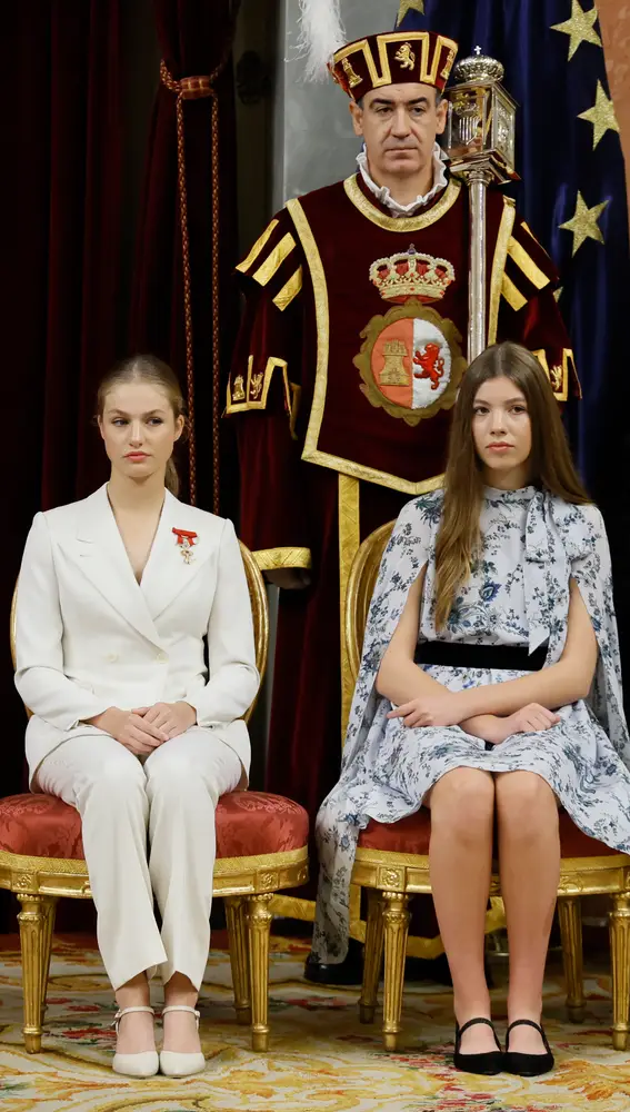 La princesa Leonor y la infanta Sofía en el congreso de los Diputados