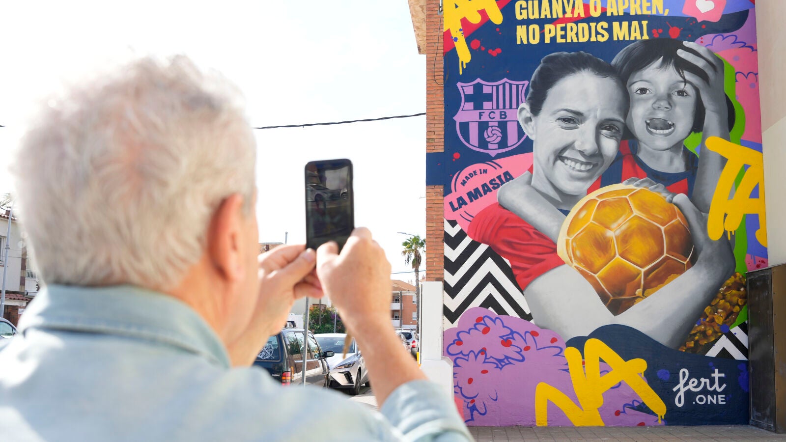 El Barça homenajea a Aitana Bonmatí con un mural en San Pere de Ribes