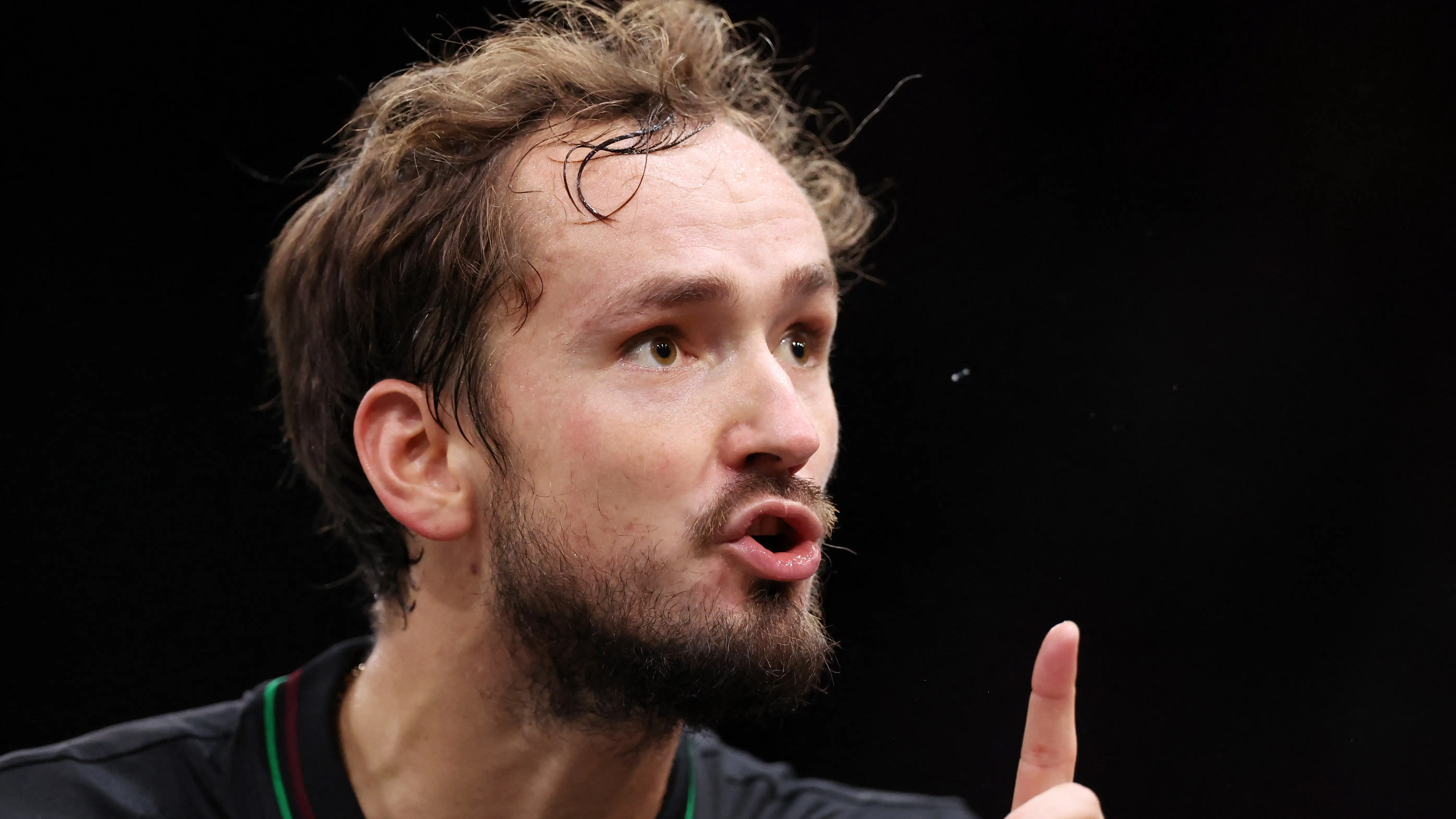 Daniil Medvedev protesta en su partido ante Dimitrov Daniil Medvedev protesta en su partido ante Dimitrov