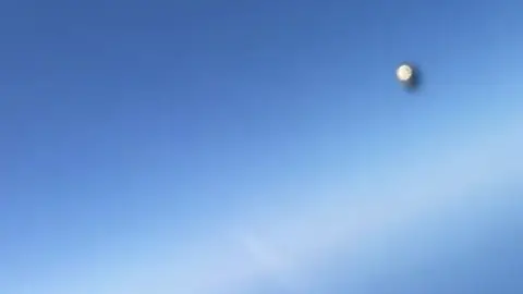 Objeto anómalo capturado desde un avión de combate en 2021 Objeto anómalo capturado desde un avión de combate en 2021