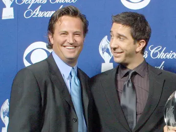 Matthew Perry y David Schwimmer Matthew Perry y David Schwimmer