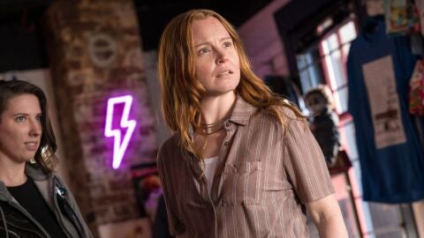 Lauren Ambrose en la temporada 2 de Yellowjackets