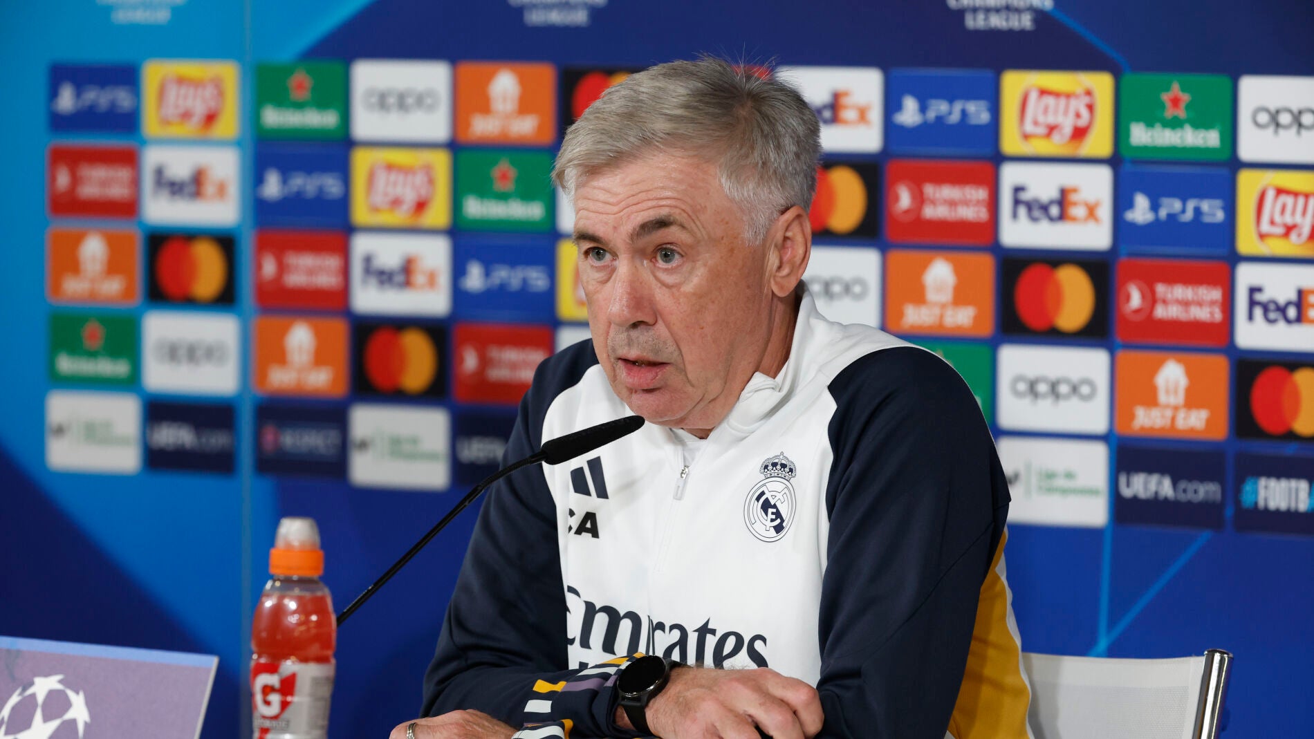 Carlo Ancelotti: "Si Puyol Quiere Hablar Con Vinícius, Que Hable ...