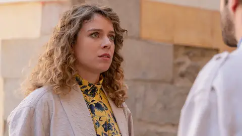 En el próximo capítulo de Amar es para siempre: Lola evita una pelea entre Román y Curro En el próximo capítulo de Amar es para siempre: Lola evita una pelea entre Román y Curro