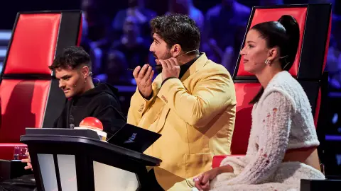 Antonio Orozco y Nathy Peluso Antonio Orozco y Nathy Peluso