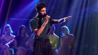 Joakim pone patas arriba el plató de La Voz: “Vas a llegar muy lejos” 