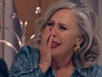 Elena se derrumba ante el desaf&iacute;o de Lola y teme perder a Malena: &ldquo;Nos quiere quitar a nuestra ni&ntilde;a&rdquo;