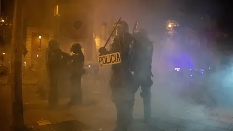 Imagen de agentes de la Policía Nacional en Ferraz Imagen de agentes de la Policía Nacional en Ferraz