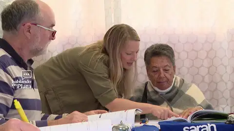 Los mayores aprenden inglés Los mayores aprenden inglés